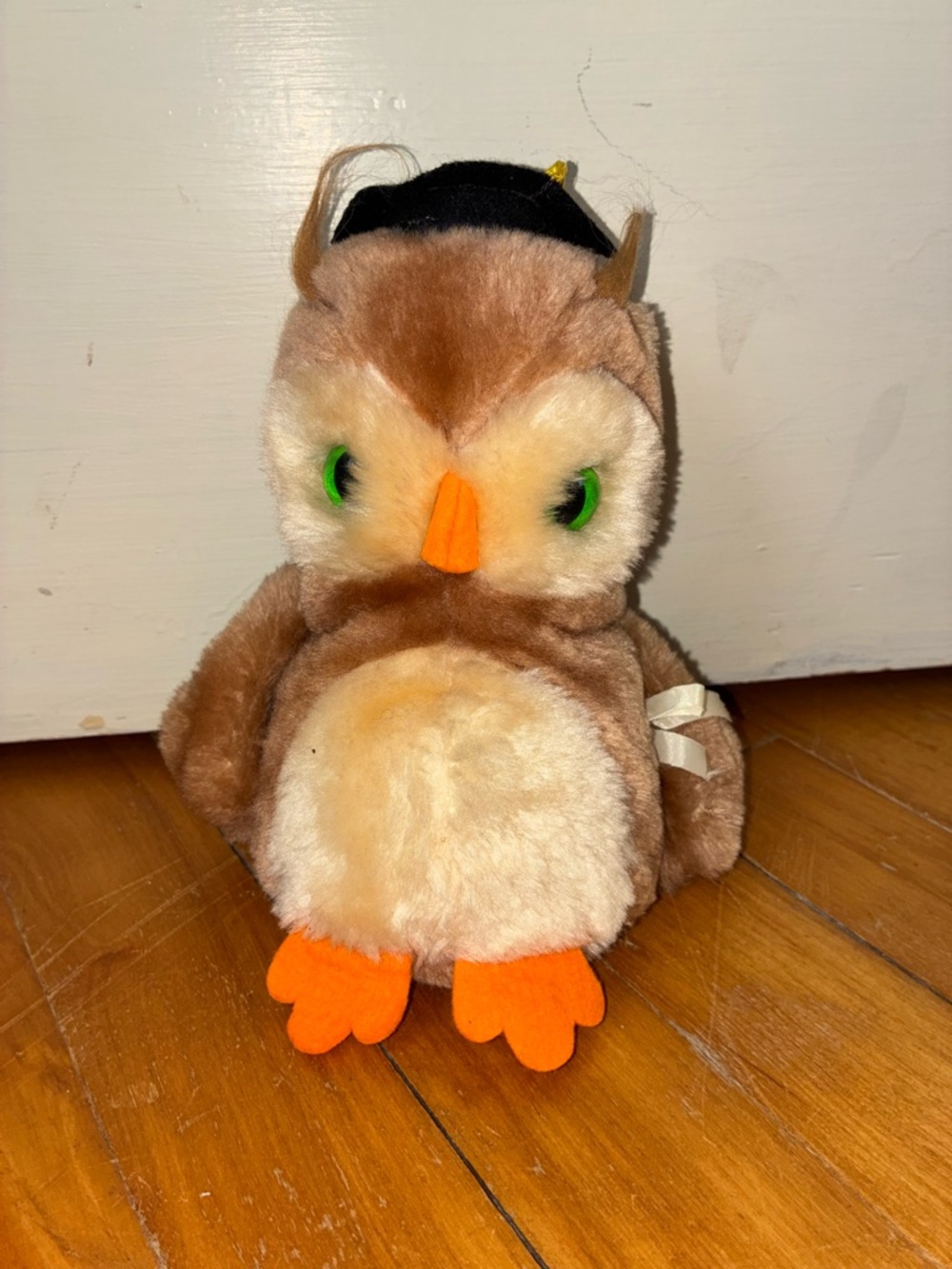 Dankin #28-0464 Obie Owl Stuffed Animal Stuffy Wise Graduation Vintage Bow